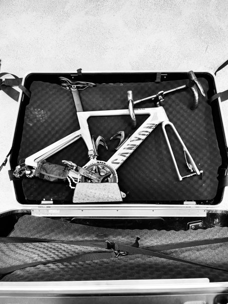 Rahmen im Inneren des Koffers Rahmen im Inneren des Koffers