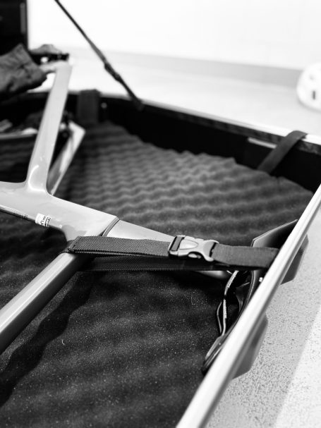 Befestigung im Inneren des Koffers Befestigung im Inneren des Koffers